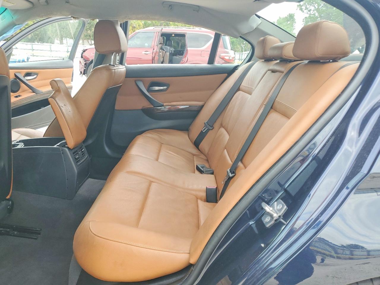 2010 BMW 3 SERIES