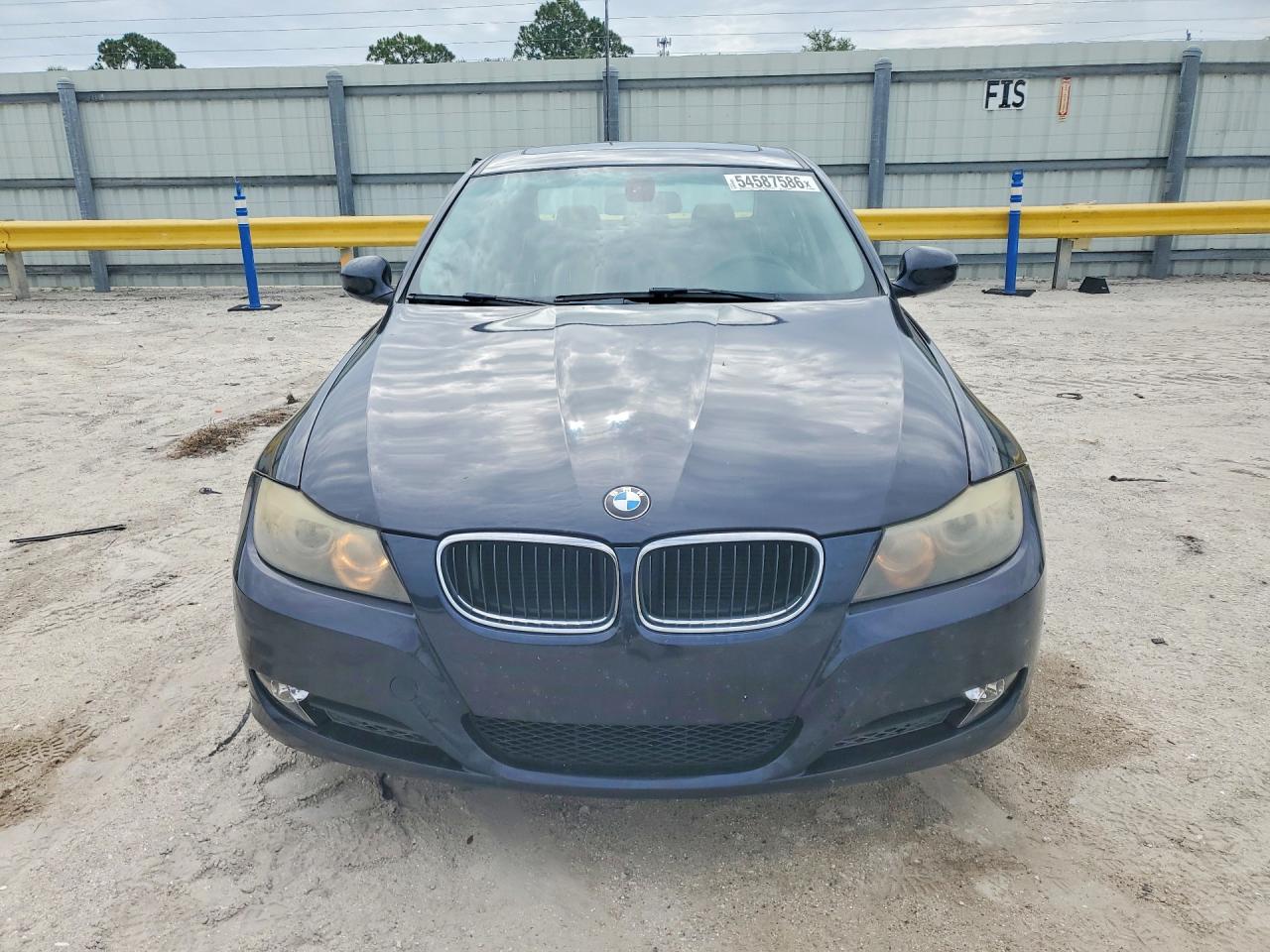 2010 BMW 3 SERIES
