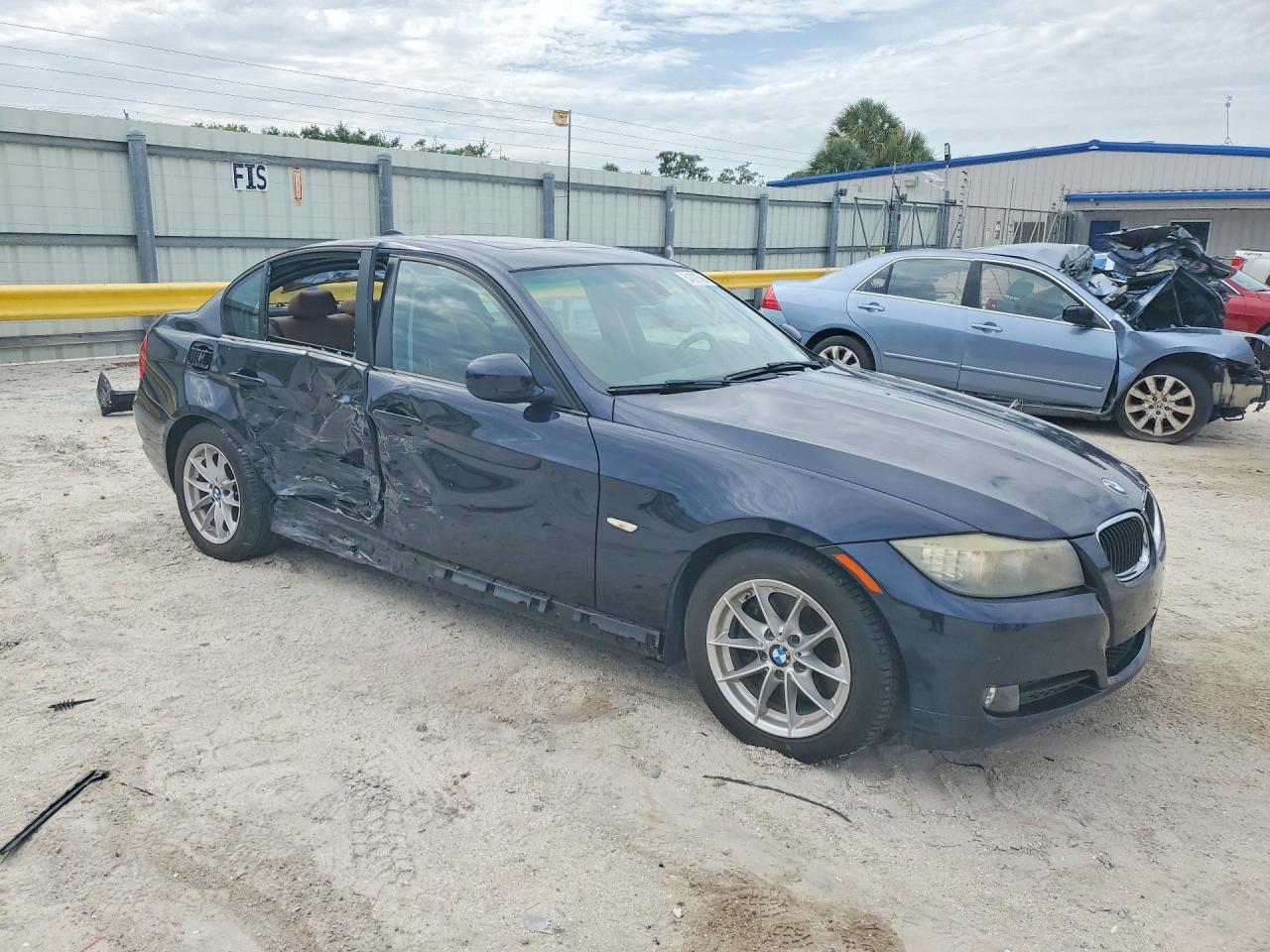 2010 BMW 3 SERIES