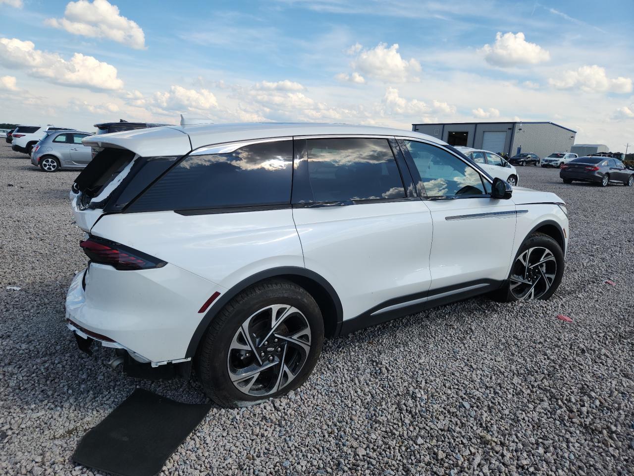 2025 LINCOLN NAUTILUS