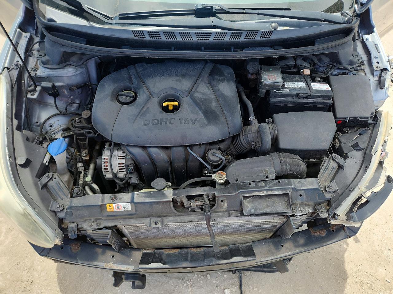2016 HYUNDAI ELANTRA