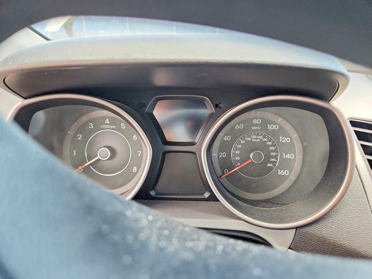 2016 HYUNDAI ELANTRA
