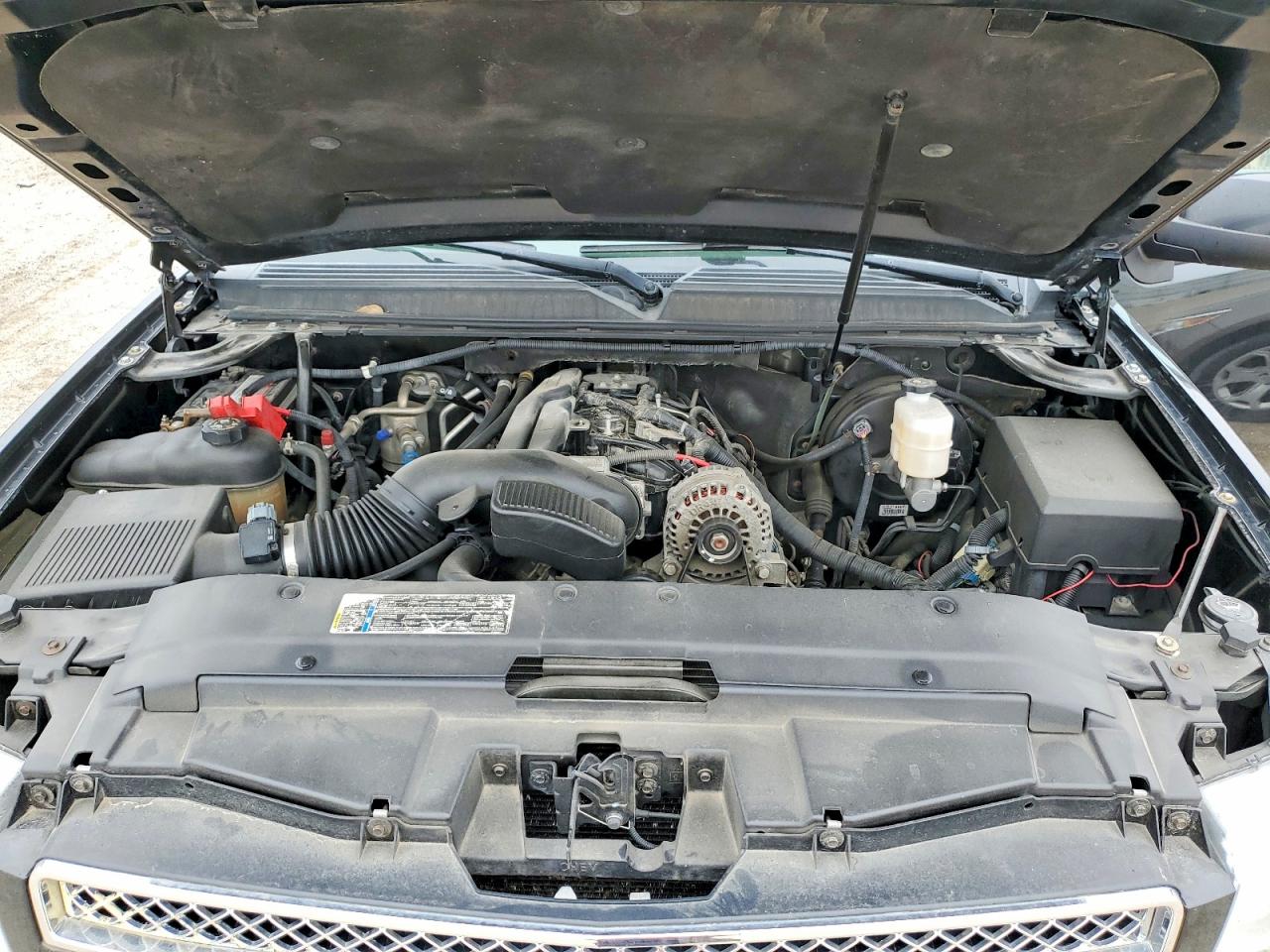 2010 CHEVROLET SUBURBAN