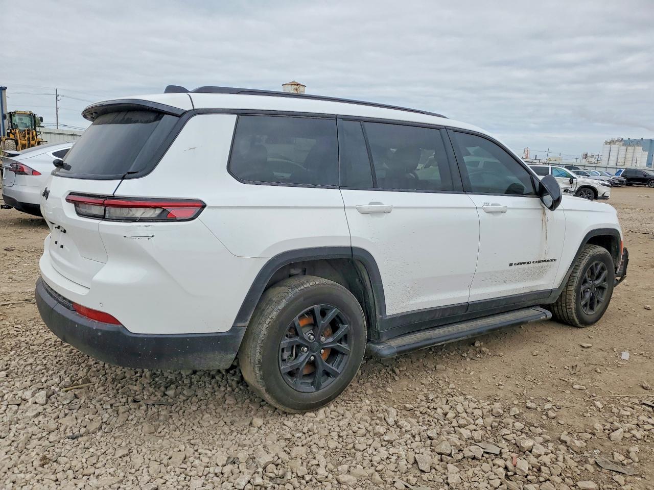 2024 JEEP CHEROKEE