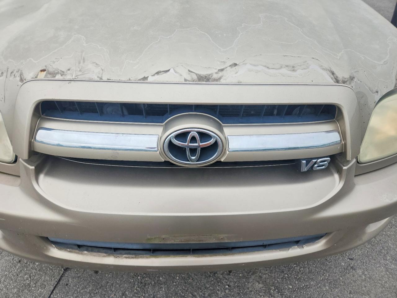 2005 TOYOTA SEQUOIA