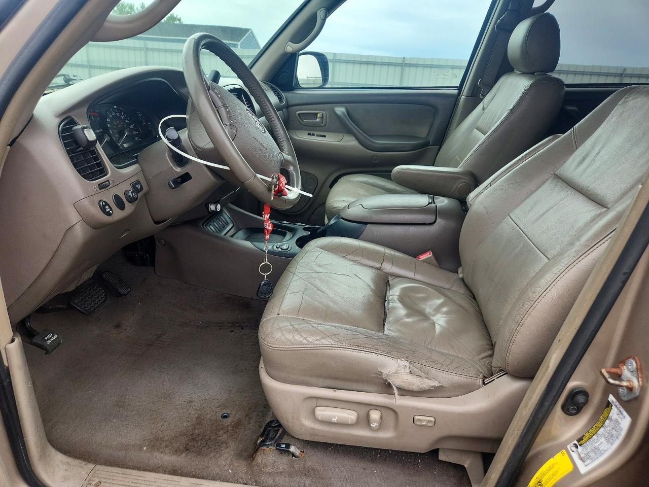 2005 TOYOTA SEQUOIA