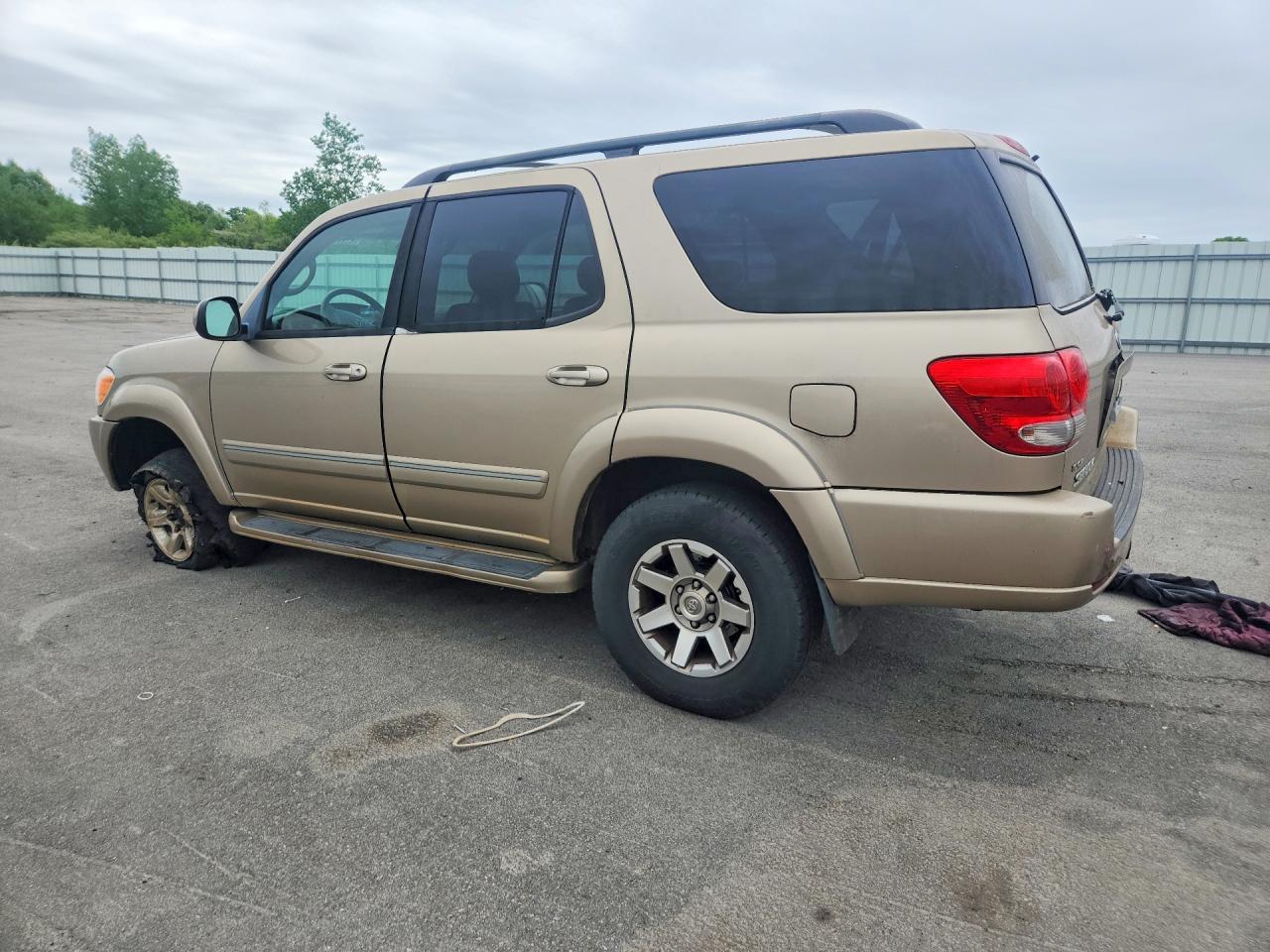 2005 TOYOTA SEQUOIA