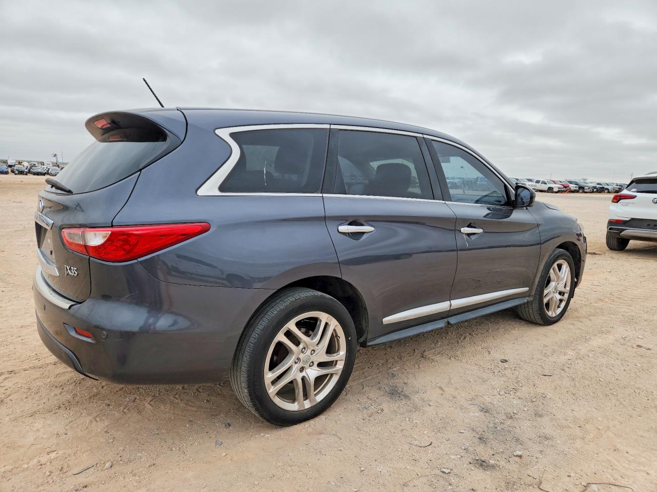 2013 INFINITI JX35