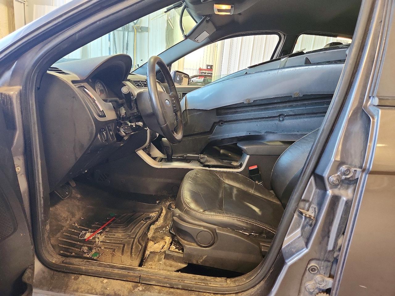 2010 FORD FOCUS SEL
