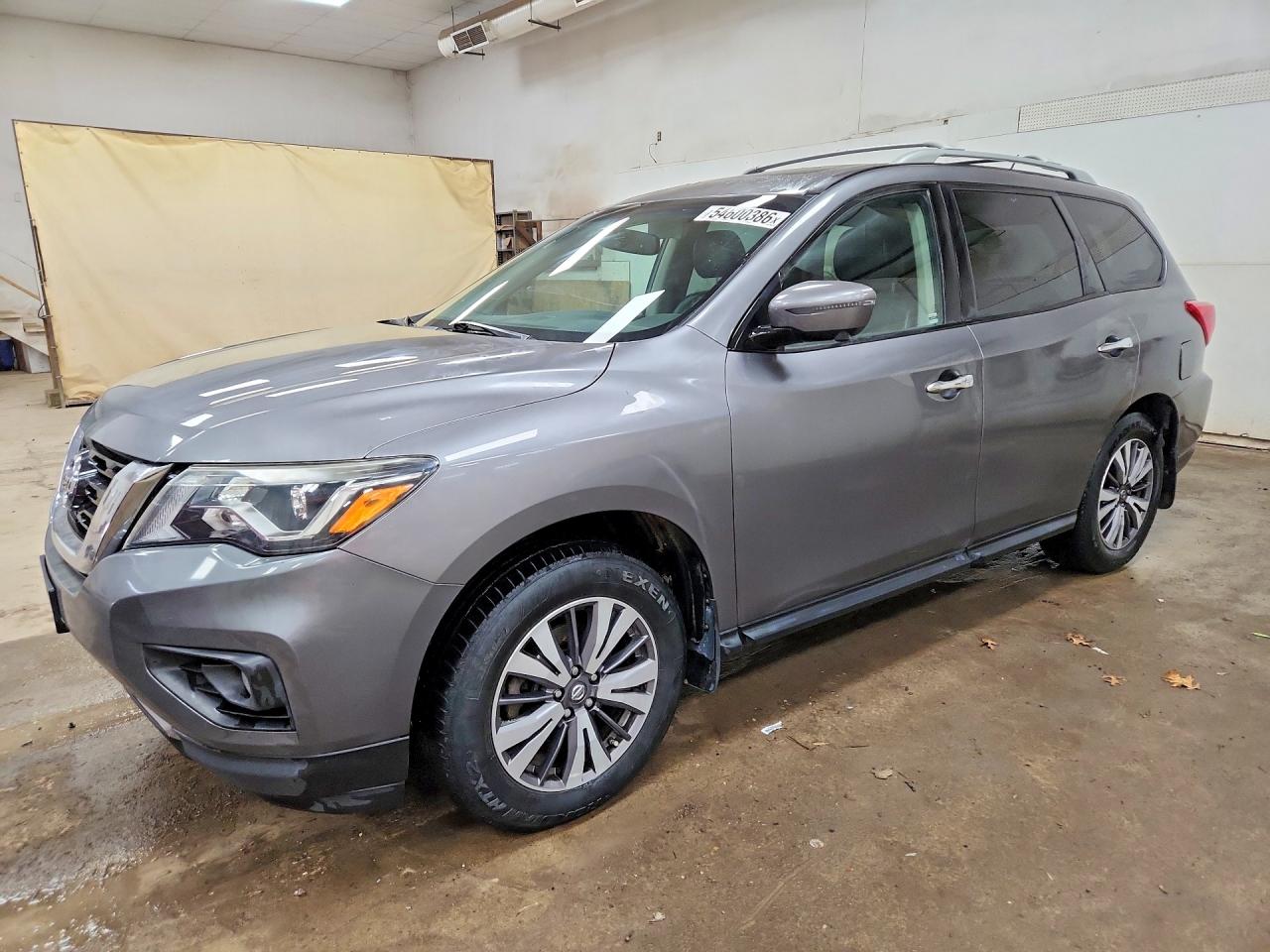 2017 NISSAN PATHFINDER