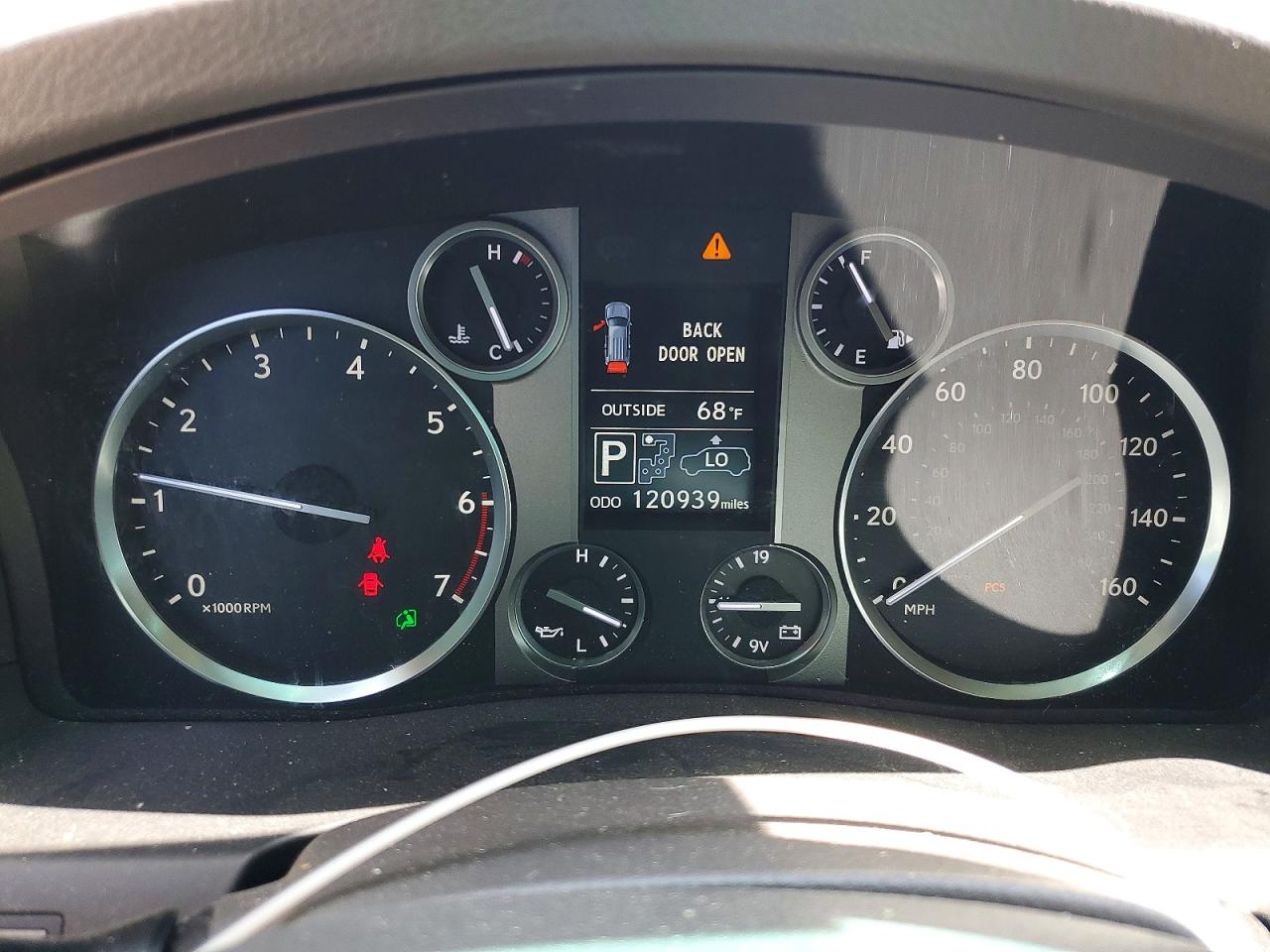 2013 LEXUS LX570