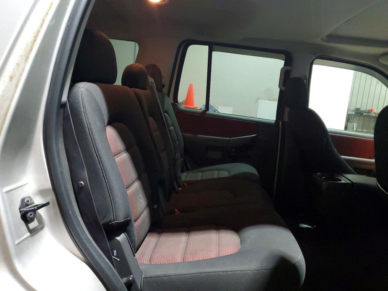 2005 FORD EXPLORER