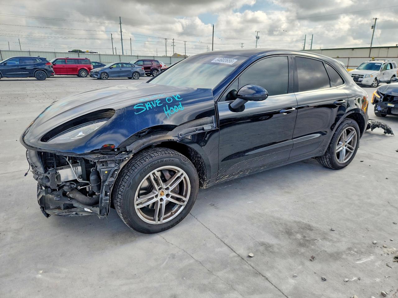 2021 PORSCHE MACAN
