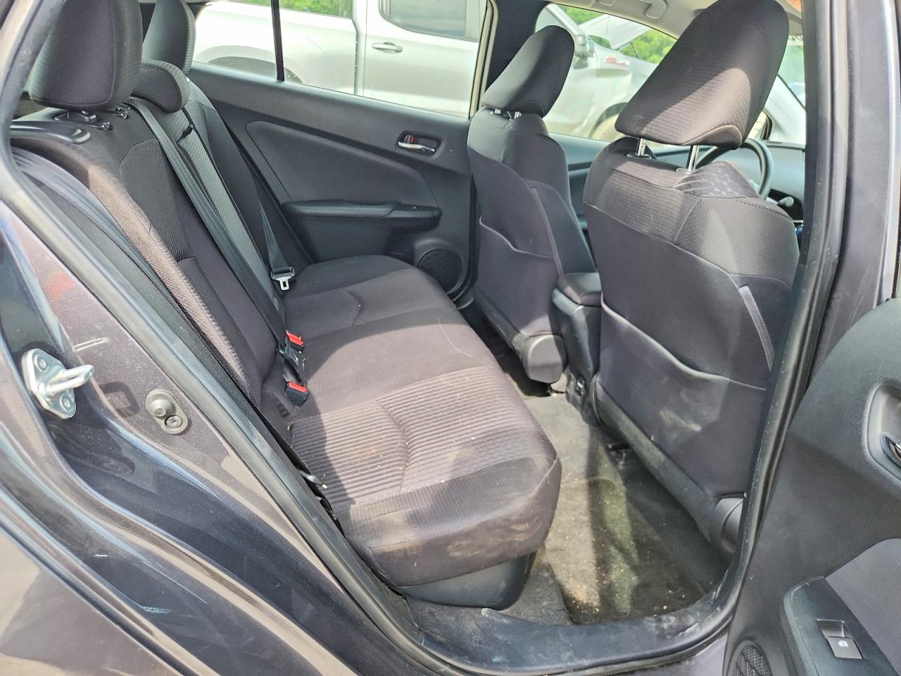 2018 TOYOTA PRIUS
