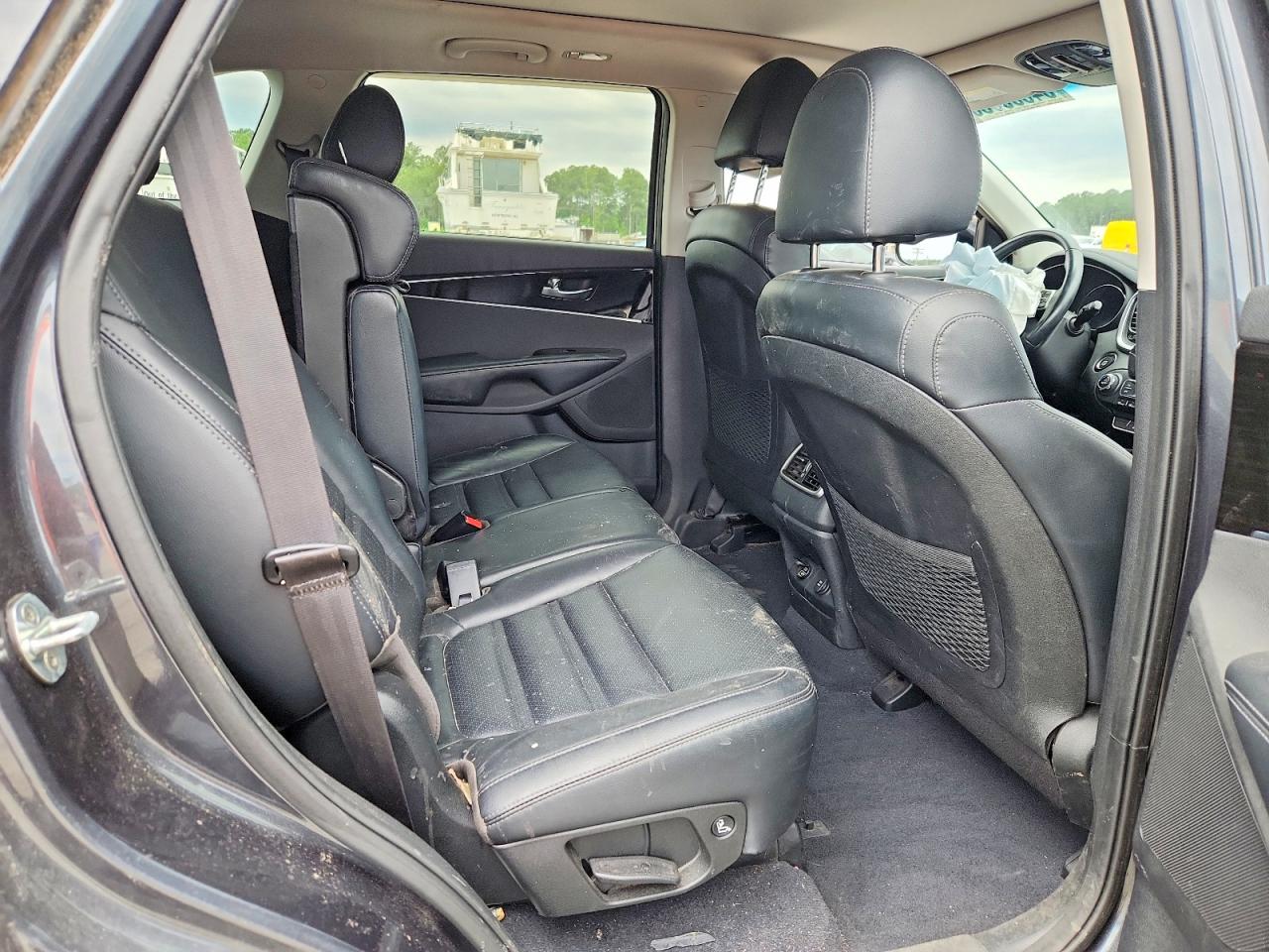 2020 KIA SORENTO