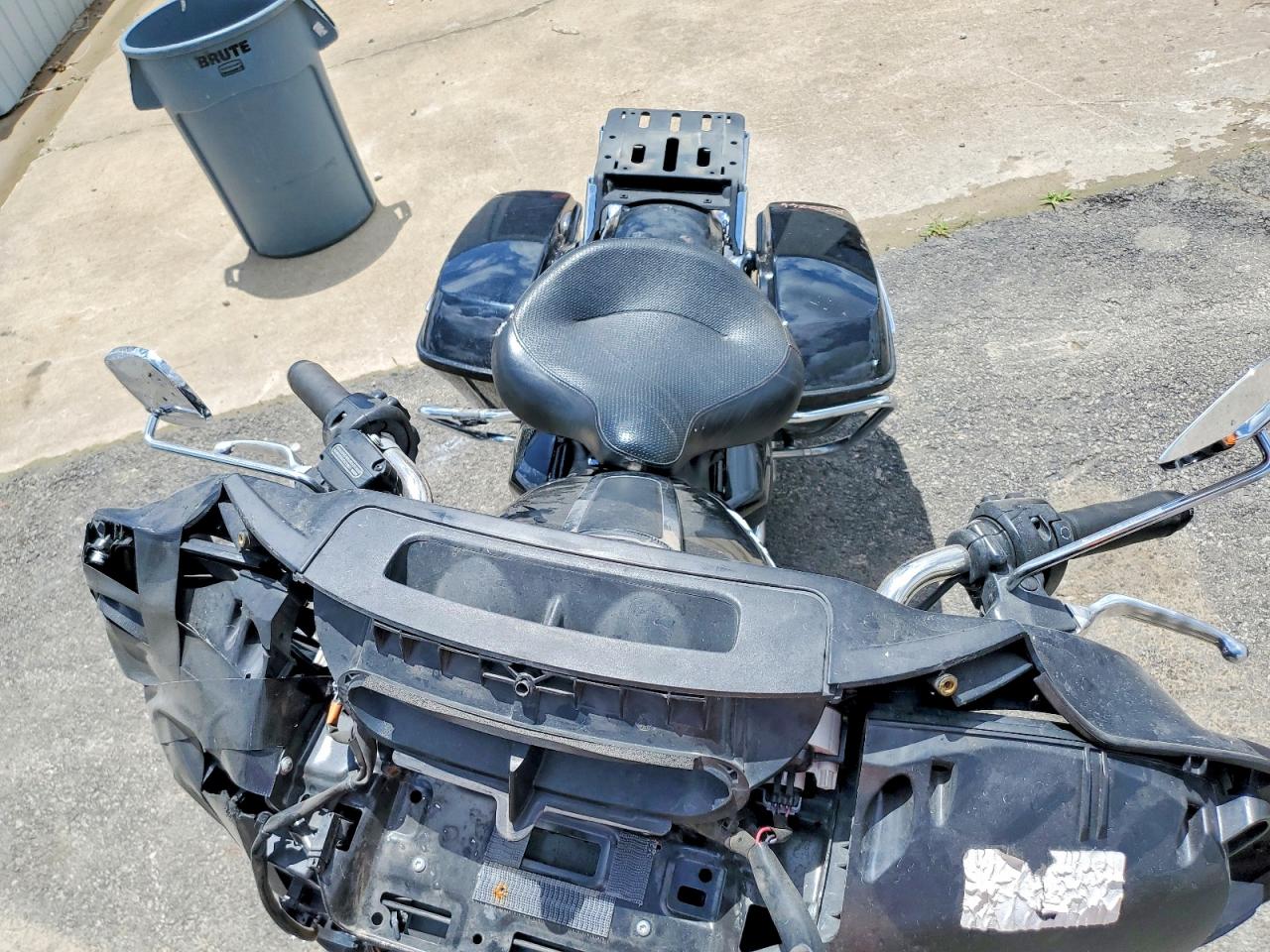 2022 HARLEY DAVIDSON FL