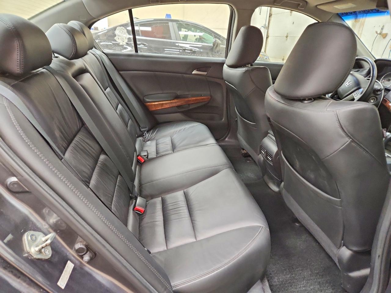 2011 HONDA ACCORD