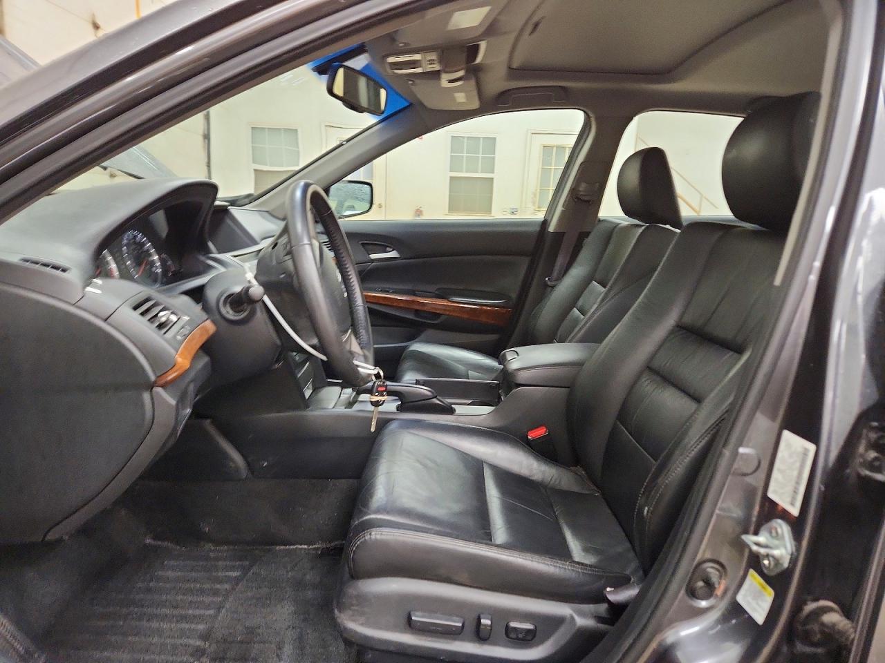 2011 HONDA ACCORD
