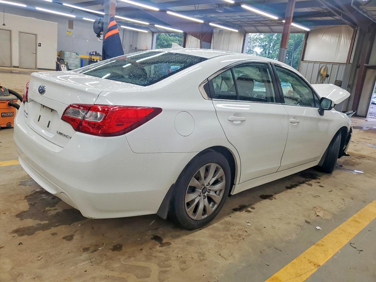 2016 SUBARU LEGACY
