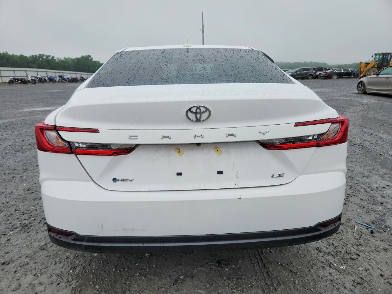 2025 TOYOTA CAMRY