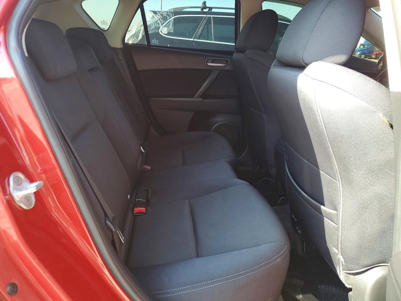 2010 MAZDA MAZDA3
