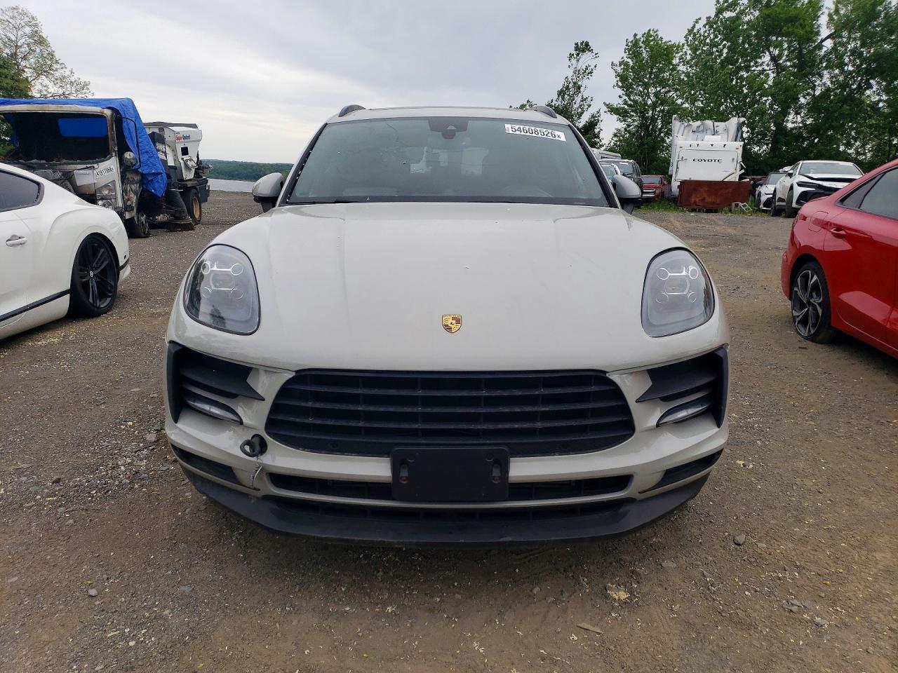 2021 PORSCHE MACAN