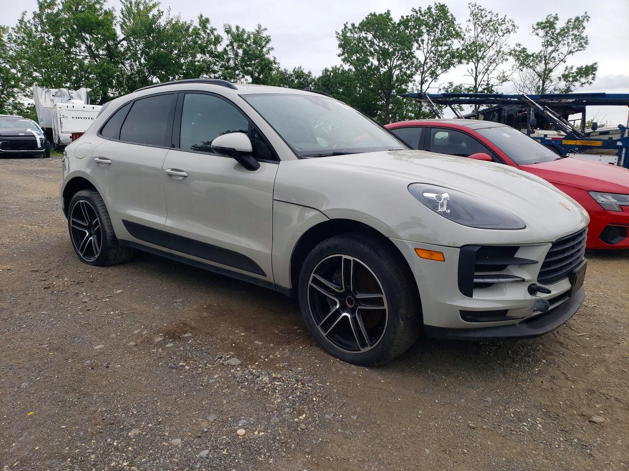 2021 PORSCHE MACAN