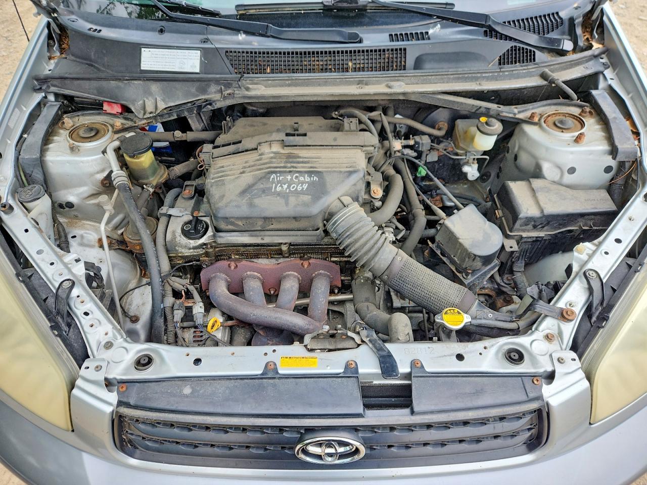 2003 TOYOTA RAV4