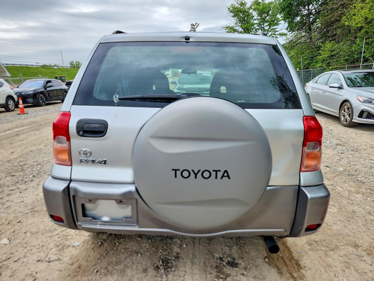 2003 TOYOTA RAV4