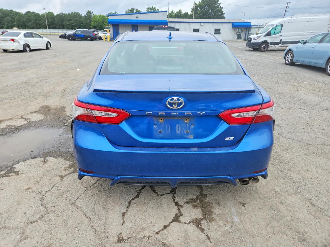 2019 TOYOTA CAMRY