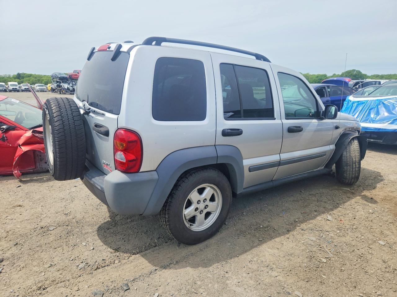 2005 JEEP LIBERTY