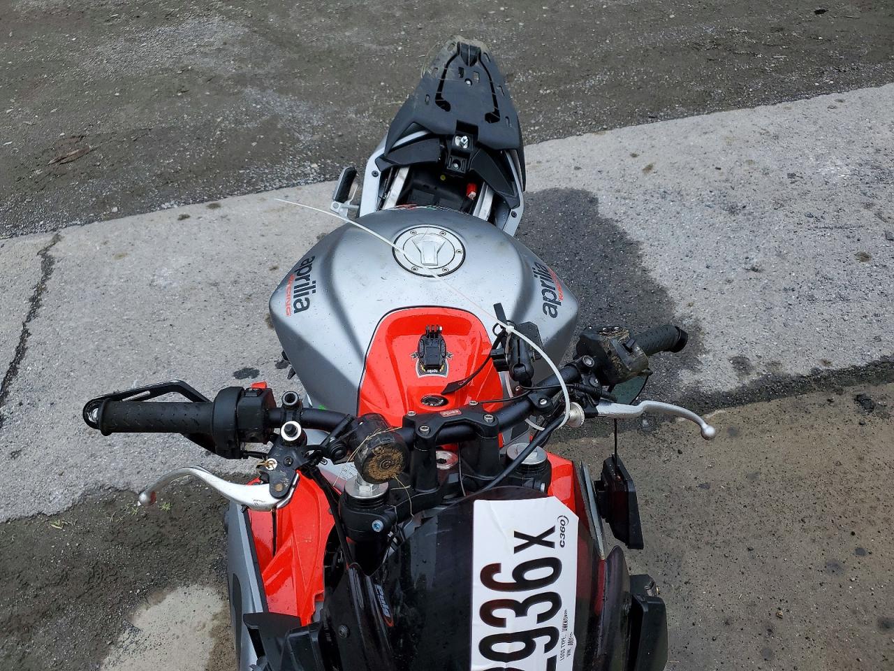 2021 APRILIA TUONO 660