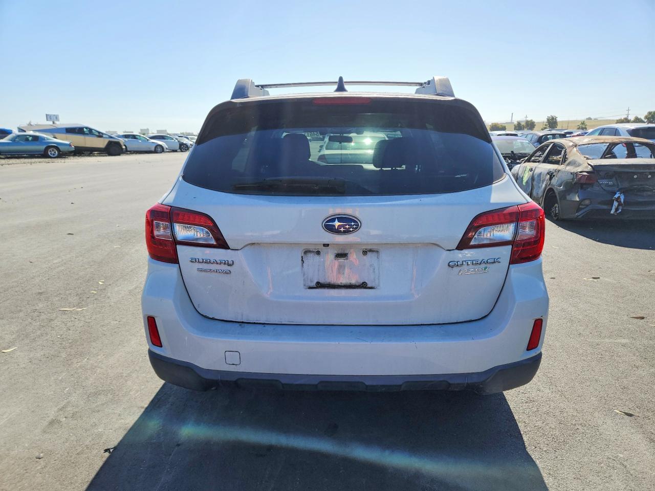 2016 SUBARU OUTBACK