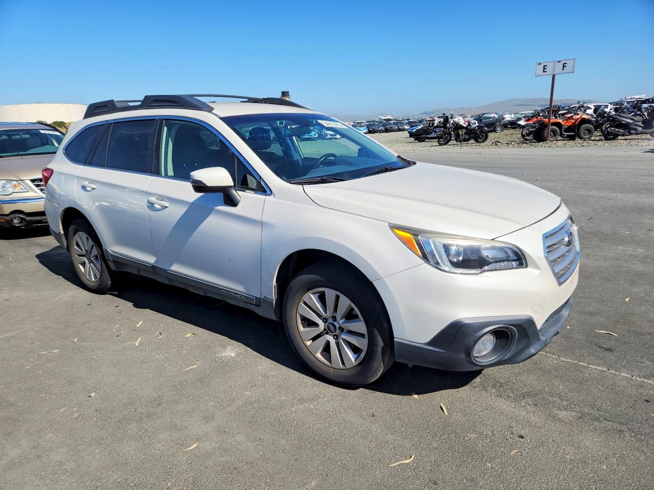 2016 SUBARU OUTBACK