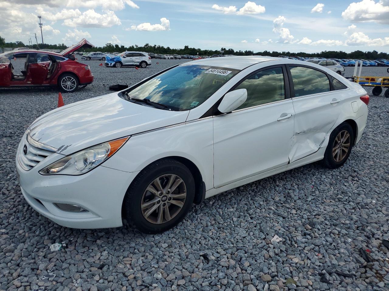 2013 HYUNDAI SONATA