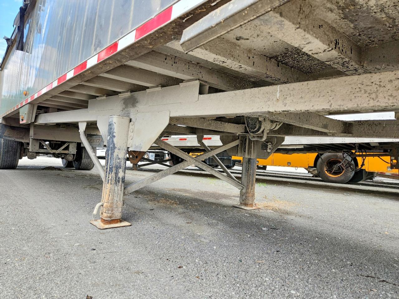 2020 EAST MANUFACTURING TRAILERS