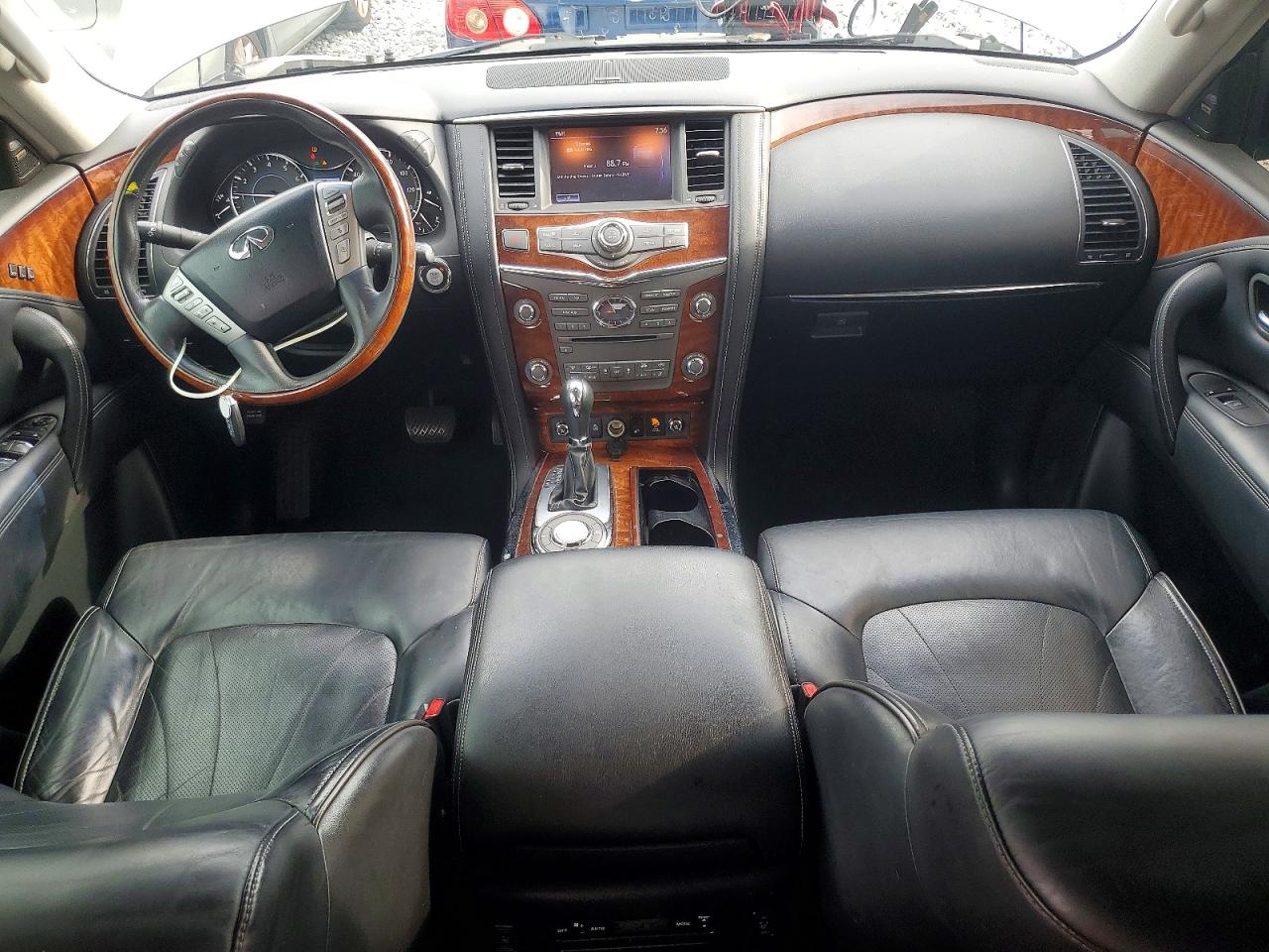 2016 INFINITI QX80