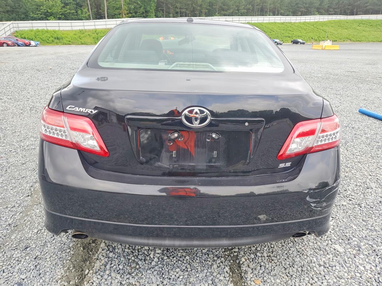 2010 TOYOTA CAMRY