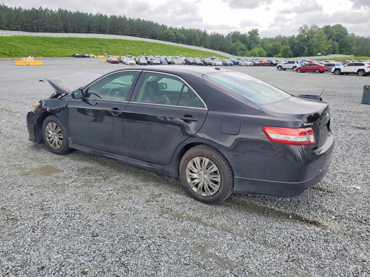 2010 TOYOTA CAMRY