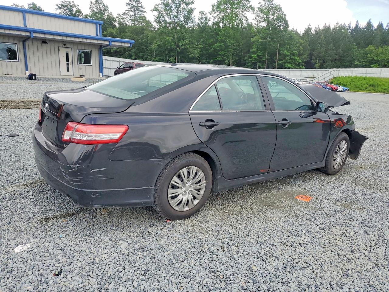 2010 TOYOTA CAMRY