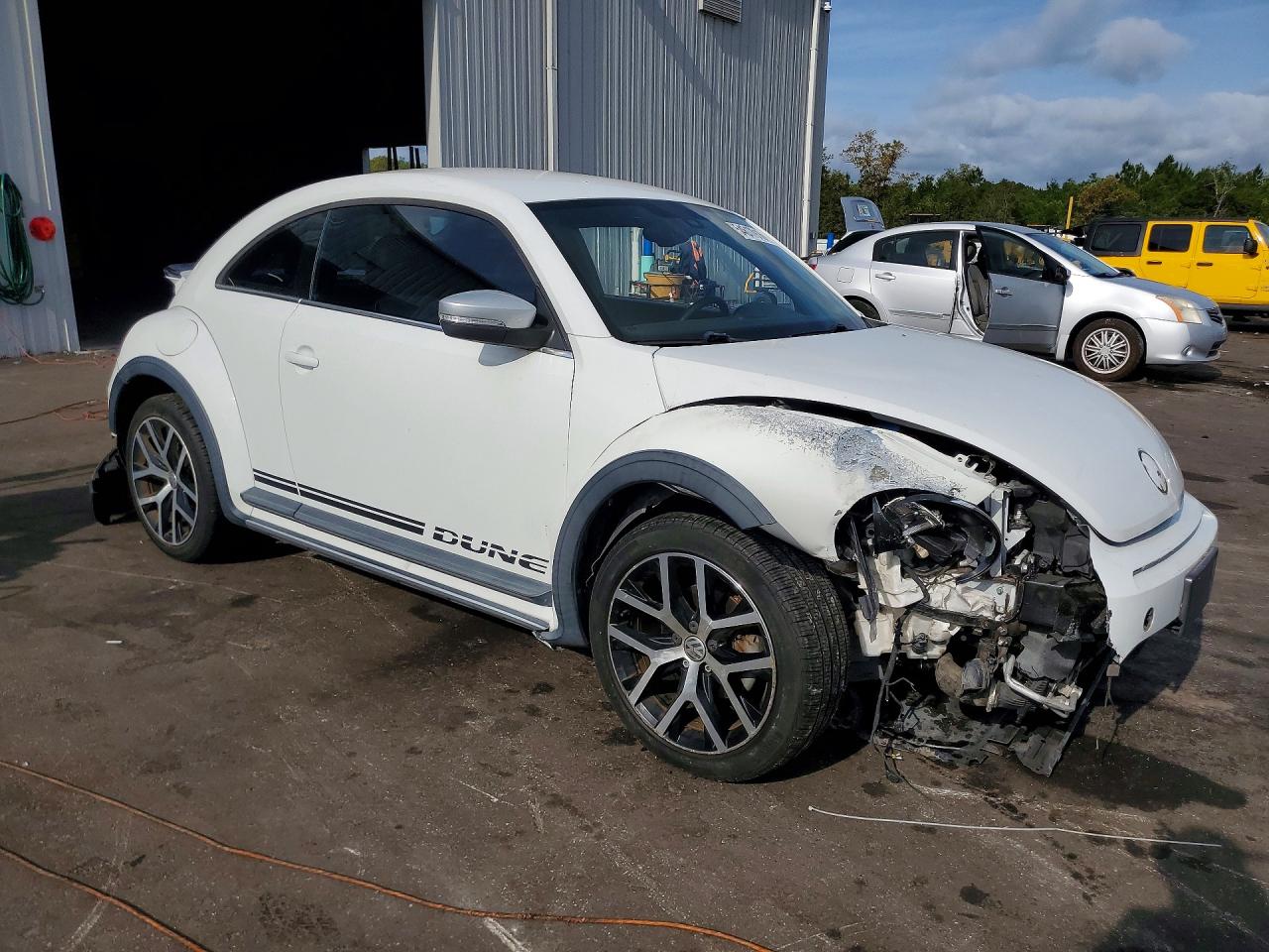 2016 VOLKSWAGEN BEETLE