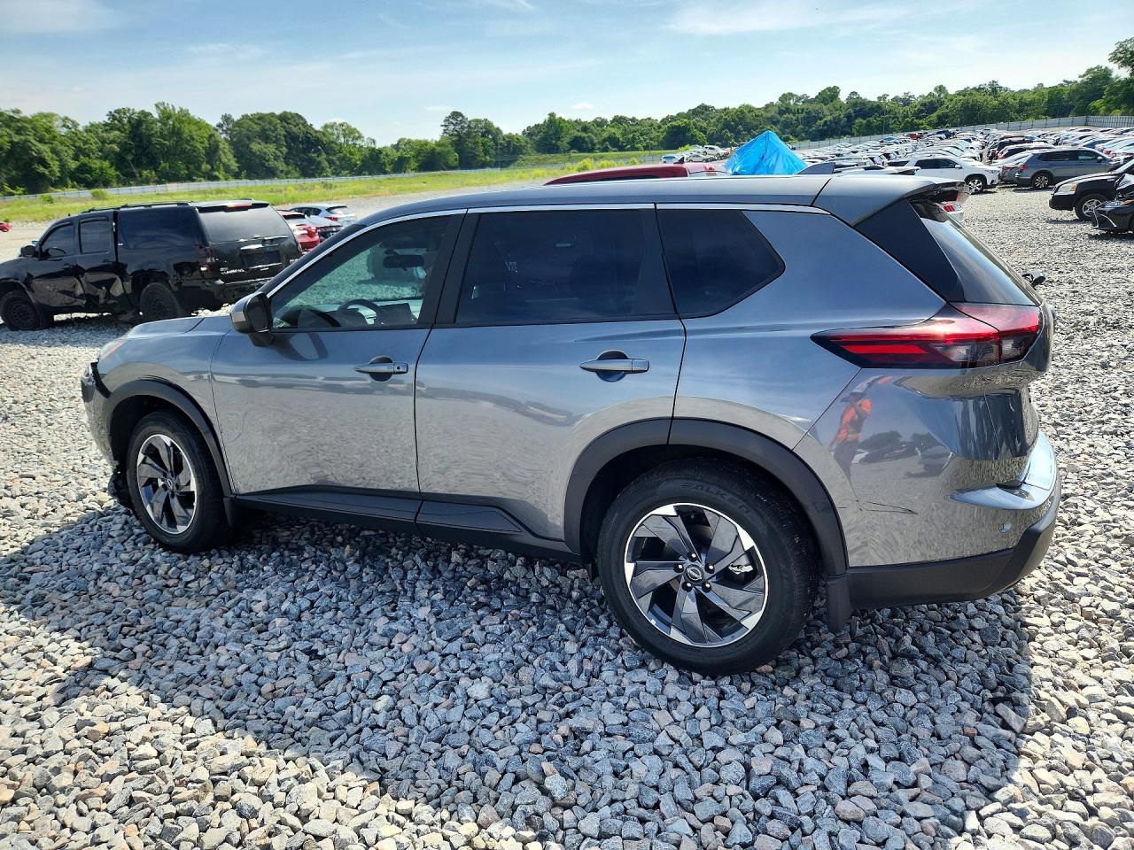 2026 NISSAN ROGUE