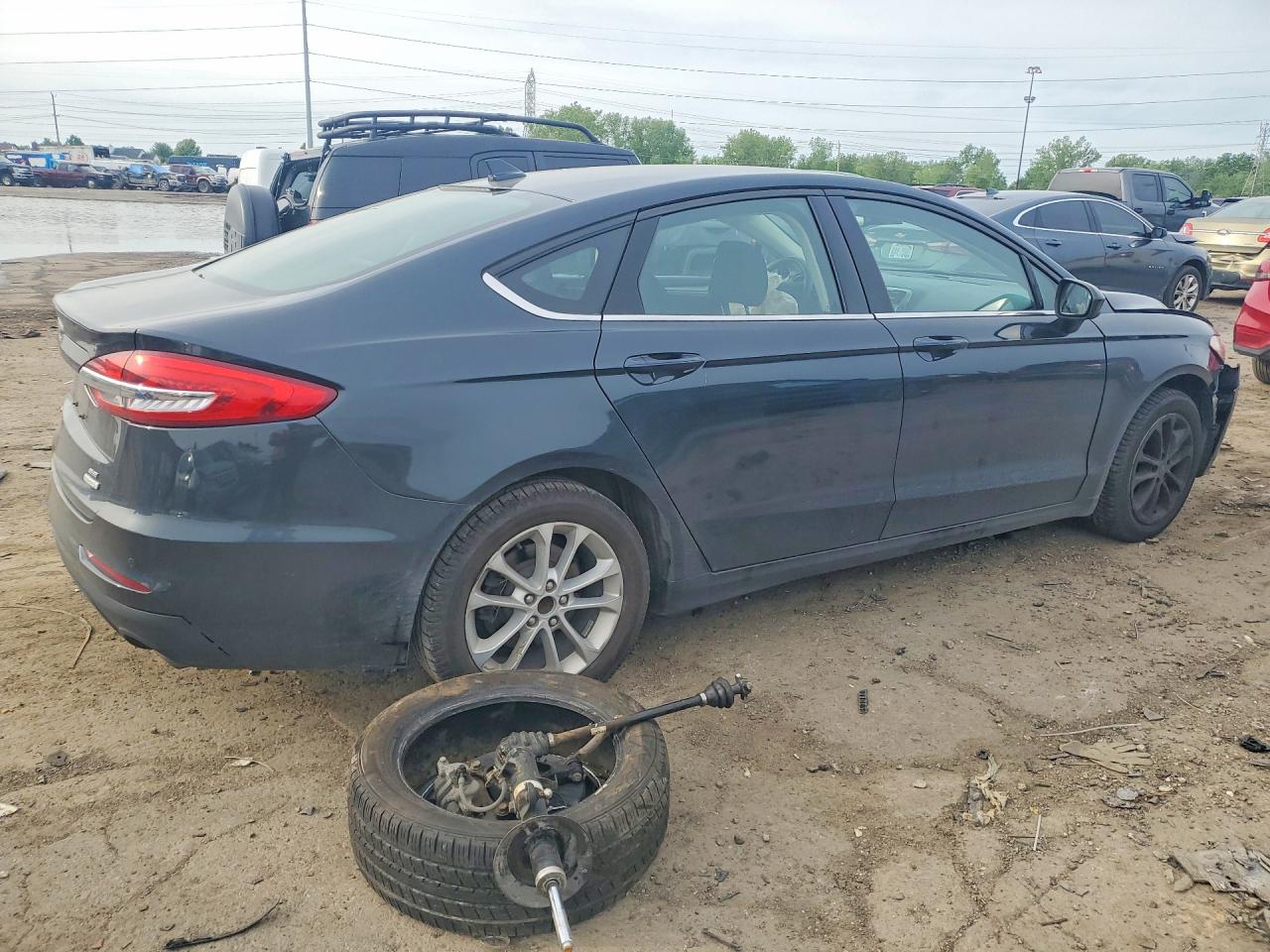 2020 FORD FUSION