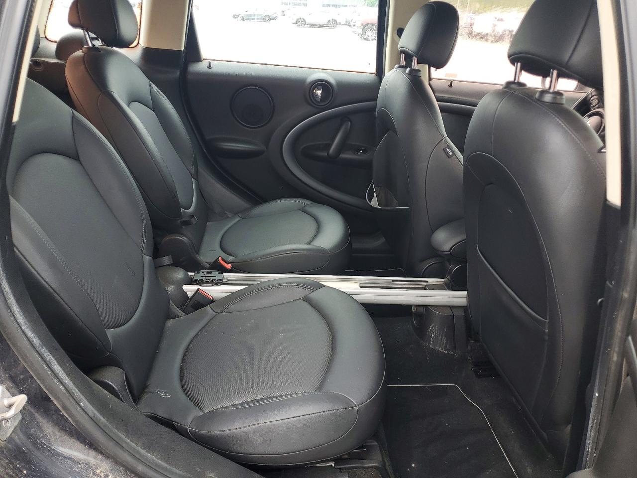 2012 MINI COOPER
