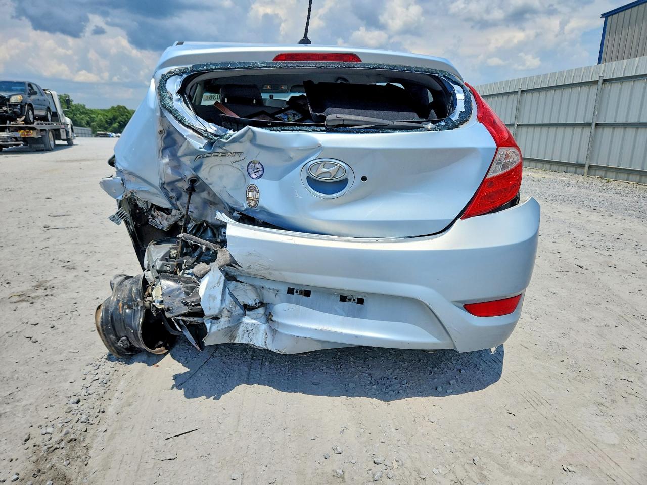 2012 HYUNDAI ACCENT