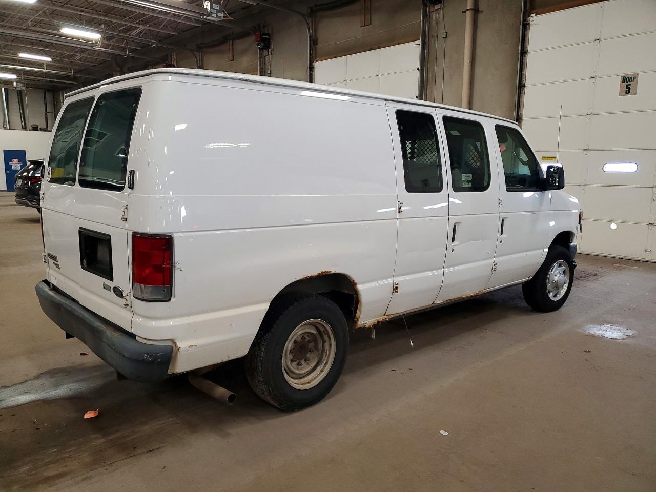 2013 FORD ECONOLINE