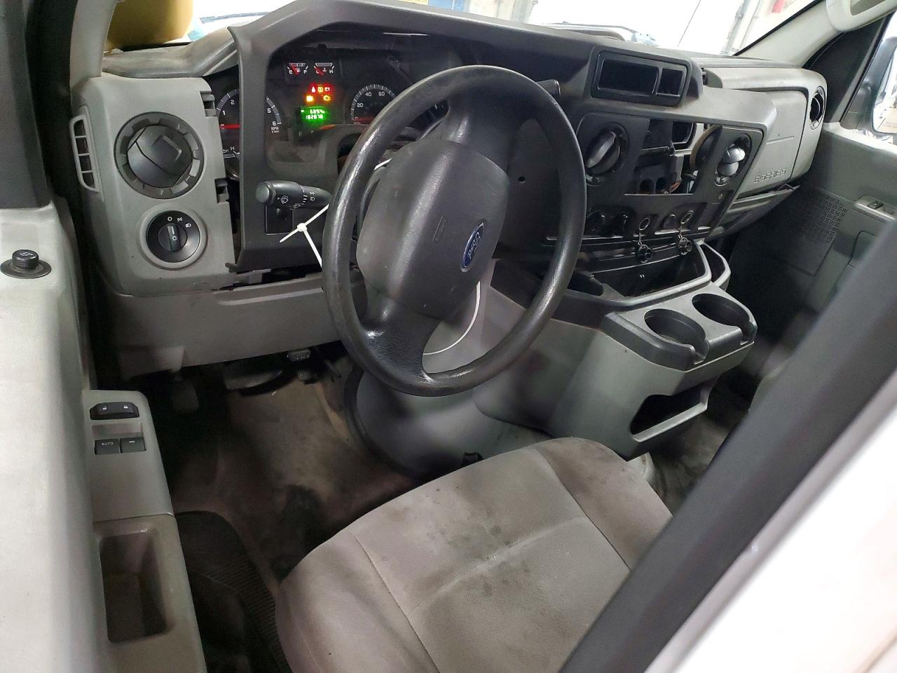 2013 FORD ECONOLINE