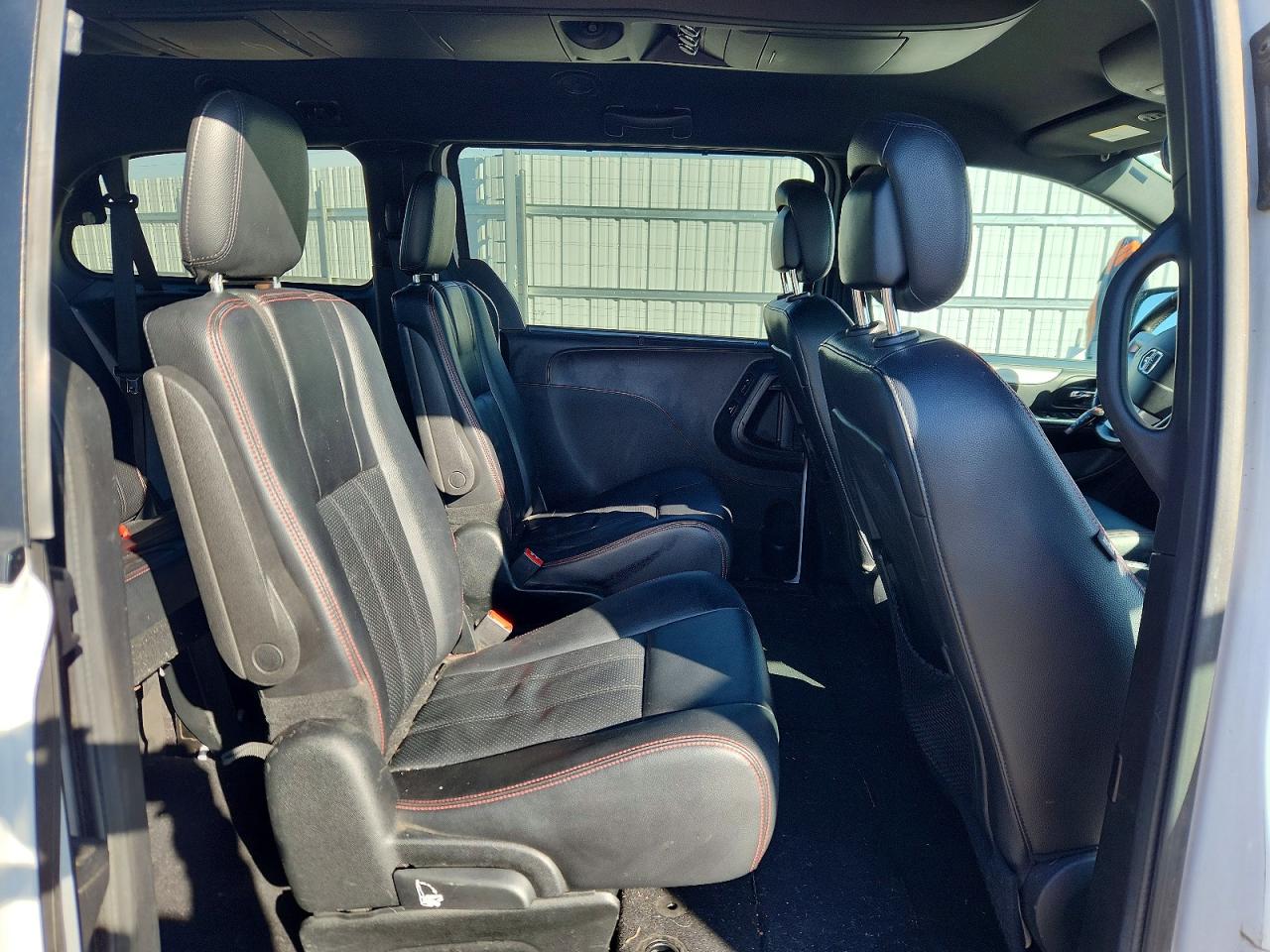 2017 DODGE CARAVAN