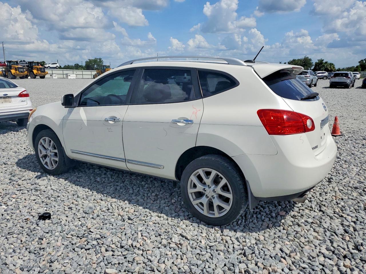 2011 NISSAN ROGUE