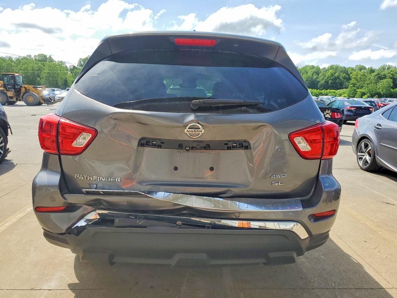 2017 NISSAN PATHFINDER